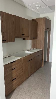 cabinet installer