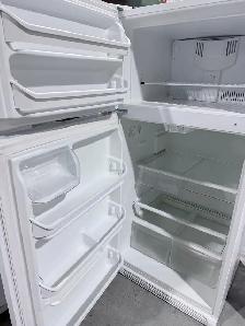Réfrigérateur 28po blanc | FFTR1817LWE - Frigidaire - Photo 2