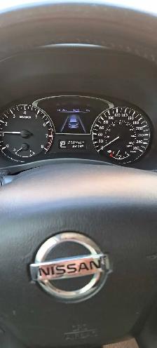 2013 Pathfinder Platinum 7 Passenger - Photo 8