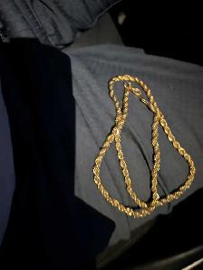 Jewellery Bundle: Gold Tone Rope Chain and Crystal Necklace - Photo 2