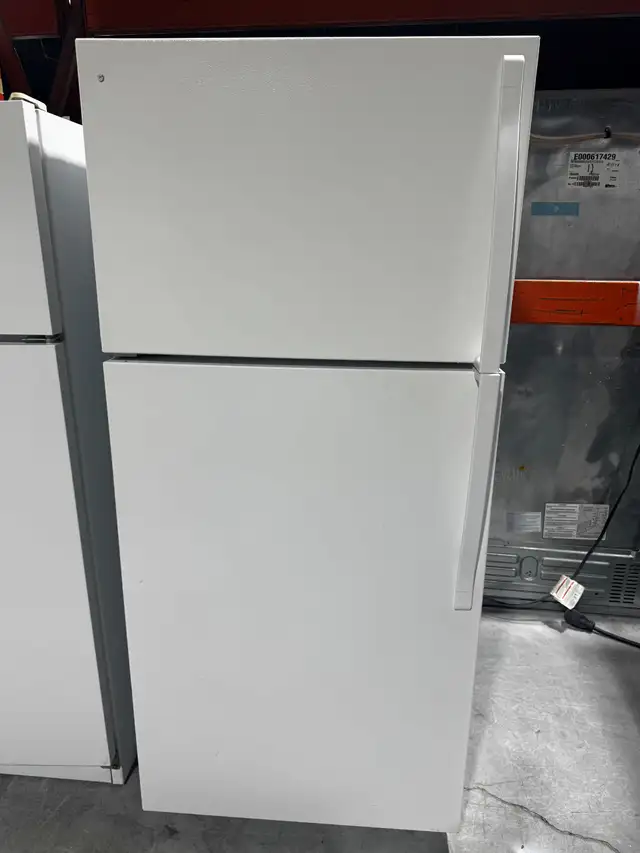 Réfrigérateur 28po Blanc | WRT134TFDW00 - Whirlpool