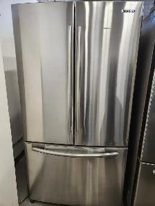 Réfrigérateur 36po Inox congélateur inférieur porte française |