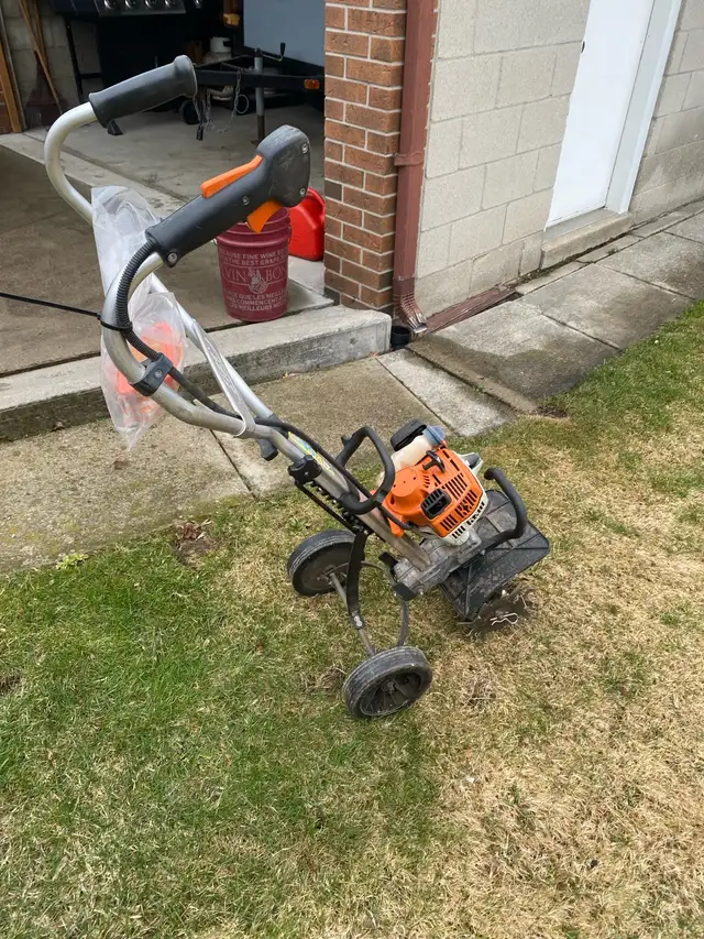 Tiller Stihl
