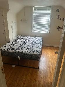 2 Bed Rooms on Top floor - Photo 5