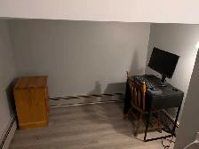 3 Bedroom Student Rental - Photo 8