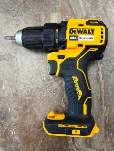 Cordless DeWalt DCD793 Drill
