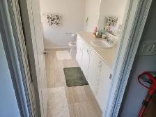HIRING CLEANER TODAY FOR OAKVILLE - Photo 4