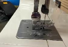 Singer 385 12908 Portable Home Sewing Machine with Pedal & Power - Photo 2