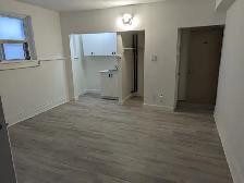 Bachelor apartment available in Little Italy - Photo 4
