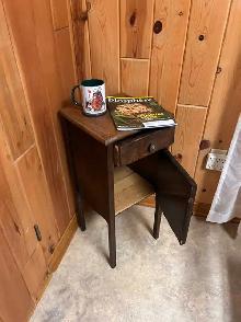 Petite table d’entrée en bois. Vide poche - Photo 5