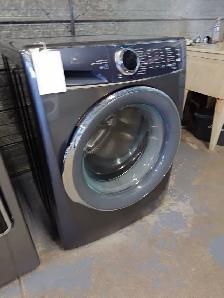 Electrolux '27' Titanium Front Load Washer on Sale‼️ - Photo 3