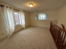 3 bedroom 3 story terrace condo for rent in Centrepointe - Photo 4