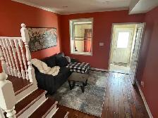 Woodbine Ave. & Danforth Avenue house for $2500 - Photo 4