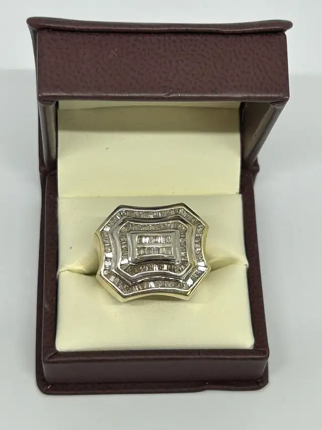 10k Men's Estate Diamond Statement Ring