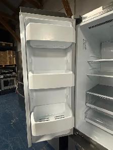 LG "33" Gun Metal Steel French Door Refrigerator - Photo 2