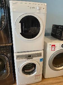 "24" Bloomberg Front Load Washer/Dryer Set For Sale‼️