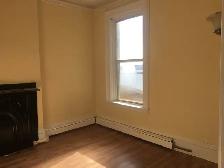 154 Leinster Street,  Apt 2 - Photo 6