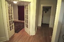 4 BEDROOM CENTRTOWN STUDENT FRIENDLY - Photo 3