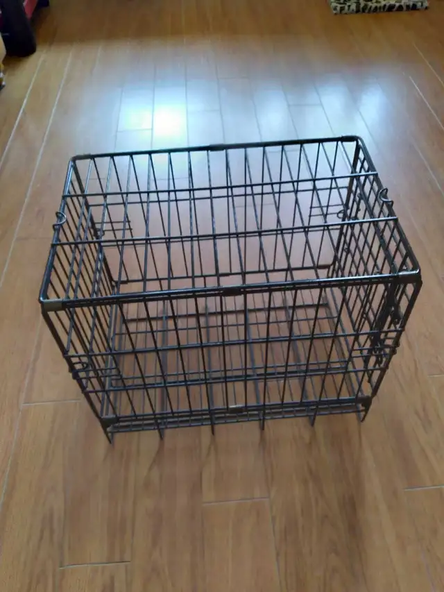 Cage pour animaux - Animal Cage (18' × 12' × 15')