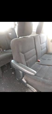Comes with Safety 2014 Dodge Grand Caravan For Sale - Photo 2