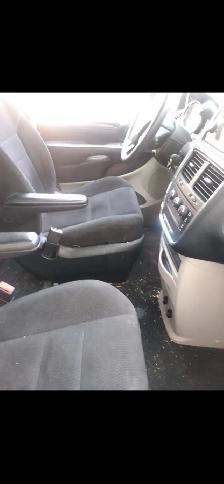 Comes with Safety 2014 Dodge Grand Caravan For Sale - Photo 5
