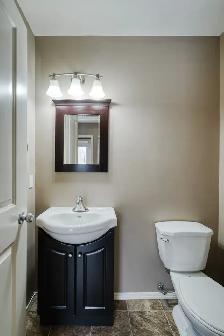 STUNNING 3 BED 1.5 BATH TOWNHOUSE - Lorette - Photo 8