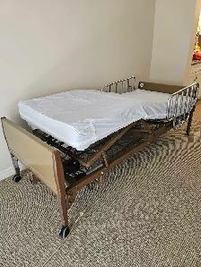 Hospital Bed - Photo 3