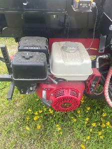 Red Runner fire wood processor - Photo 2