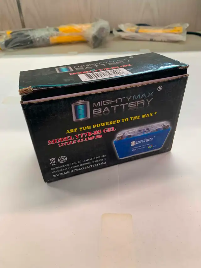 MIGHTYMAX BATTERY Model YT7B-BS GEL 12 volt 6.5 AMP HR