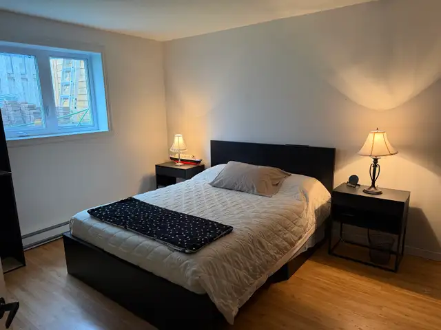 DUPLEX Grand 41/2 très lumineux - Abri tempo - Électros inclus