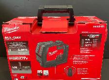 MILWAUKEE USB RECHARGEABLE GREEN LASER CROSS LINE 3522-21 - Photo 2