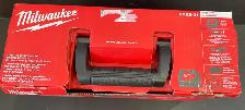 MILWAUKEE USB RECHARGEABLE GREEN LASER CROSS LINE 3522-21 - Photo 3