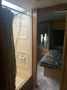 1998 Fleetwood Southwind Storm RV - Photo 5