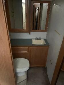 1998 Fleetwood Southwind Storm RV - Photo 6