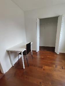 McMaster Student Housing Rental - 8 Month Lease - Utilities Incl - Photo 6