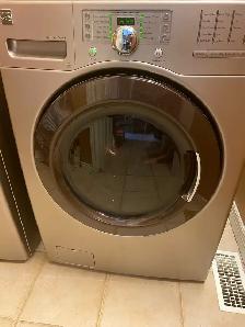 Kenmore Washer and Dryer Set - Photo 4