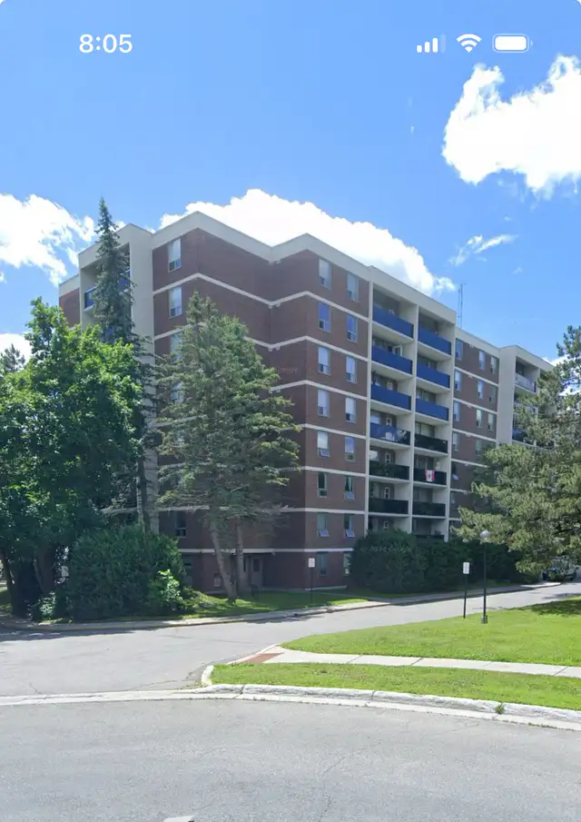 seniors building 1 bdrm Apt $1285 includes heat and hydro.