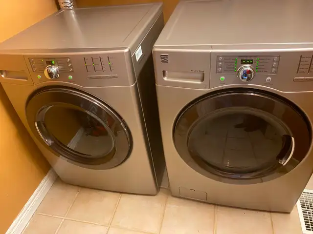 Kenmore Washer/ Electric Dryer Set