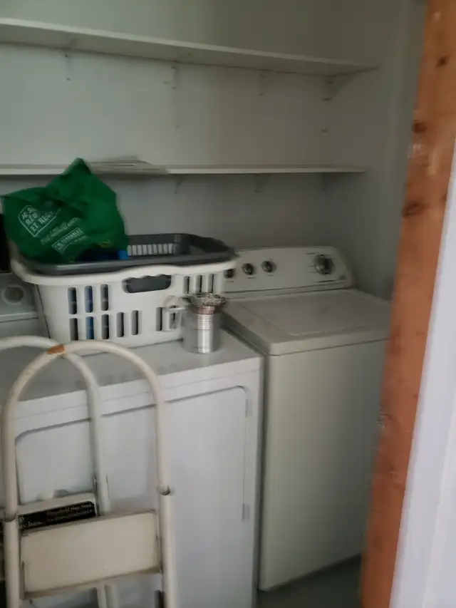 La Salle - 3-1/2 Sous Sol Apartment for Rent