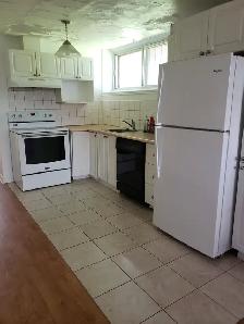 La Salle - 3-1/2 Sous Sol Apartment for Rent - Photo 4