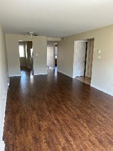 2 Bedroom Apartment - Photo 2
