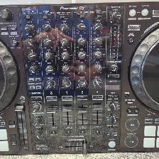 Pioneer DDJ-1000 DJ Controller @ Cashopolis!!! - Photo 2