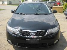 2011 KIA FORTE SX Hatchback - Photo 2