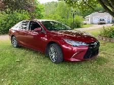 2017 Toyota Camry XSE - Photo 3
