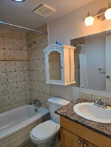 ✨ COZY • QUIET • PET-FRIENDLY ✨Beautiful 2 Bedroom — TOP FLOOR - Photo 6
