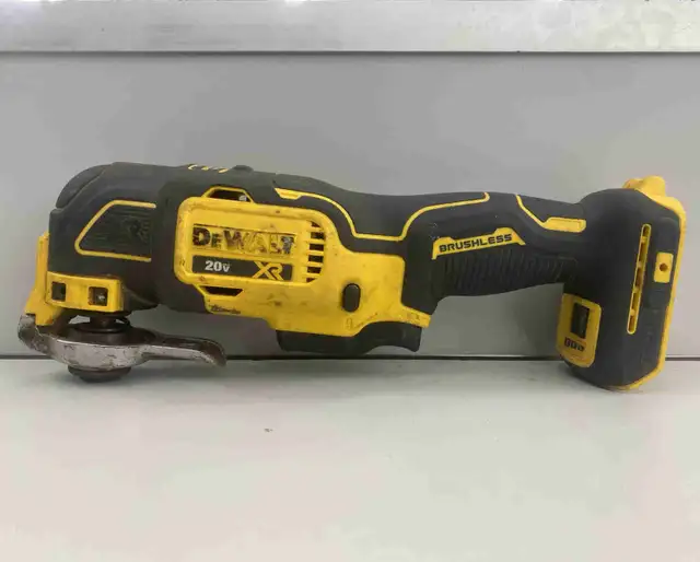 Dewalt DCS356 20V Oscilating Multi Tool