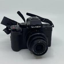 Panasonic Lumix DC-G100V Mirrorless Camera Vlogging Kit $499 - Photo 2