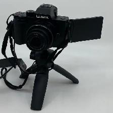 Panasonic Lumix DC-G100V Mirrorless Camera Vlogging Kit $499 - Photo 8