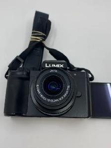 Panasonic Lumix DC-G100V Mirrorless Camera Vlogging Kit $499 - Photo 9