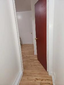 3 ½ BEL APPARTEMENT PRIVÉE ÉQUIPÉ A LOUER – MÉTRO HENRI-BOURASSA - Photo 3